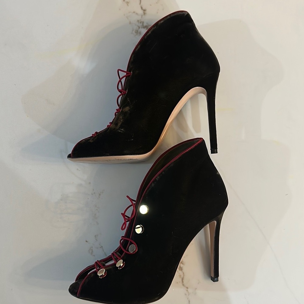GIANVITO ROSSI Miral  Velvet Ankle Boots - Picture 3 of 9